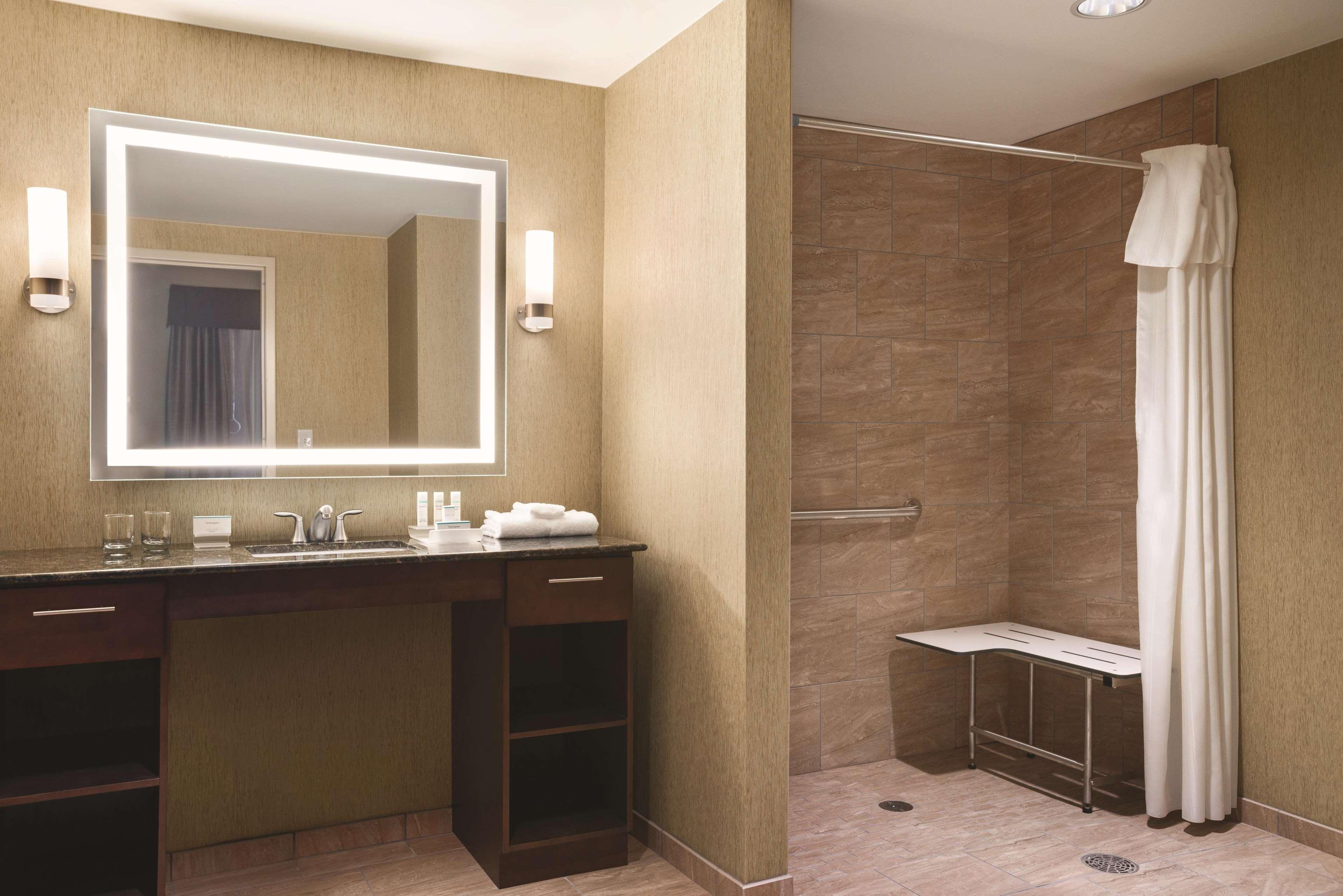 Homewood Suites By Hilton Ankeny Ngoại thất bức ảnh