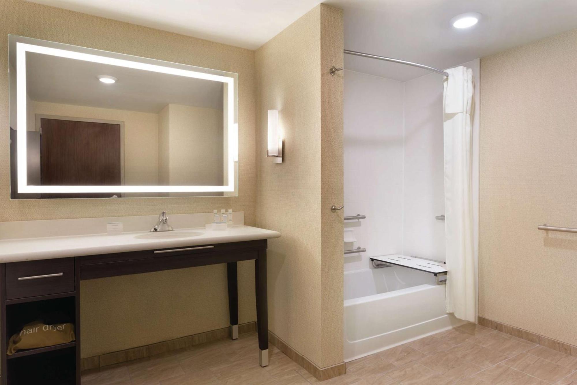 Homewood Suites By Hilton Ankeny Ngoại thất bức ảnh
